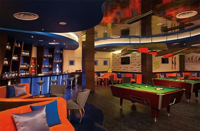 Hotel Todo Incluido Now Onyx Punta Cana bar